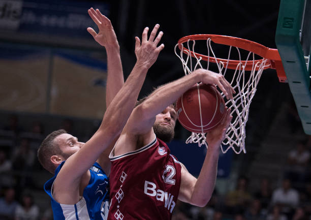 他的风格或 他的风格或